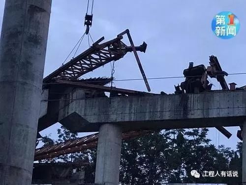 突发！陕西一在建桥梁倒塌致5死7伤，伤亡人员全部为施工人员！