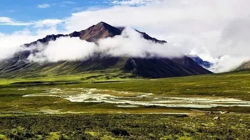 在西藏旅游，如果有人冲你吐舌头，请不要紧张