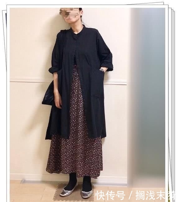  「春季造型」小黑裙别乱买！黑色衬衫连衣裙才更实用，24个春季日系造型示范