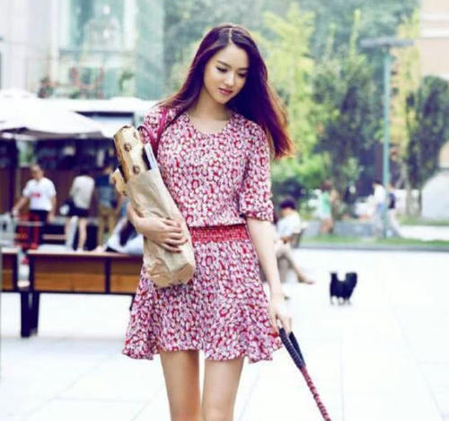 她被誉为“中国第一美女”，拒绝富豪而嫁给爱情的她如今变成这样