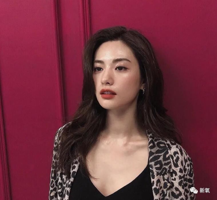  『最美脸蛋』做了不下10项整形手术，却从没脸崩过的亚洲第一美人，服气！
