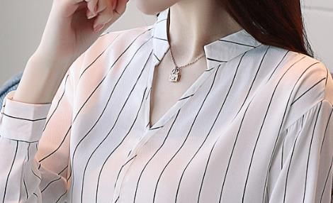 今年特火的雪纺衫，洋气高级，再搭一条铅笔裤，简直美爆了