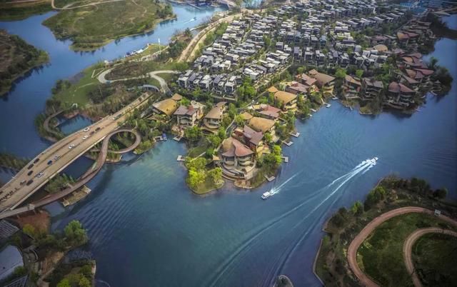 发现另一个成都,世界和故乡都在这里