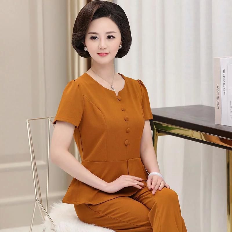 试试这几款新款连衣裙,又美又洋气,70、80后穿干练不失甜美