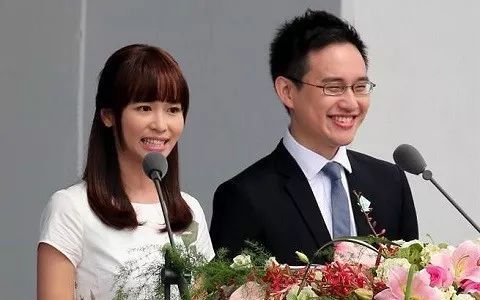 ＂口译哥＂为何能破例高薪＂驻美＂? 台媒体人:蔡英文需要亲信