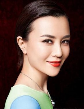 卓伟又爆猛料!说某刘姓明星同侍父子俩，刘涛惨遭躺枪?