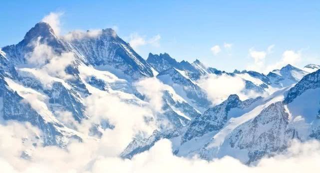 因为太美禁止拍照的国家,7块钱买湖景房,一生一定要去一次