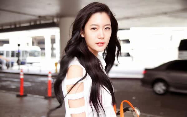 她是“亚洲第一美”，完美身材惊艳众人，网友：这美貌，绝了！