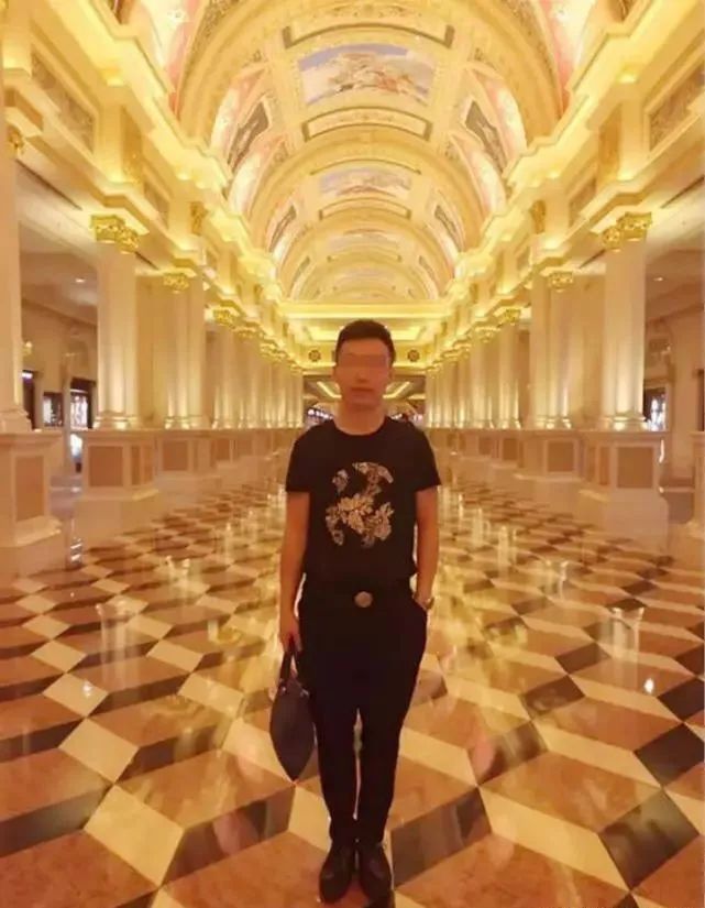 史诗级渣男！四川男子疯狂诈骗，被抓时来了6名女友！