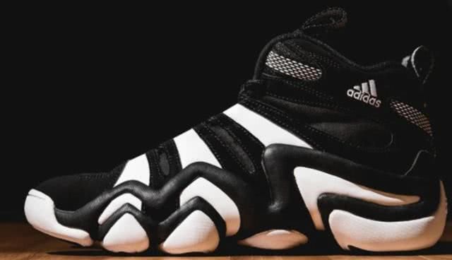  『Crazy』Adidas Crazy 8，科比离开之后仍旧存续在阿迪阵营的经典球鞋