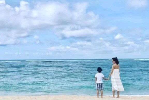 林志颖带家人去度假遇大地震，随后发了微博，告诉网友一切平安