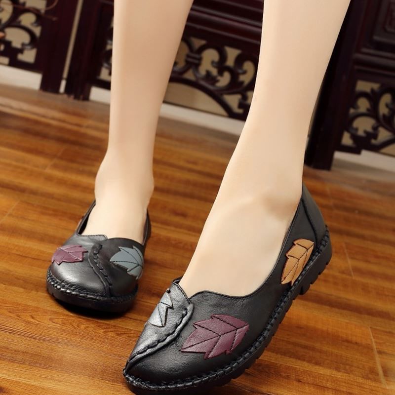 别傻傻穿高跟鞋了，累人，穿这样的“棉花鞋”优雅舒服不累脚