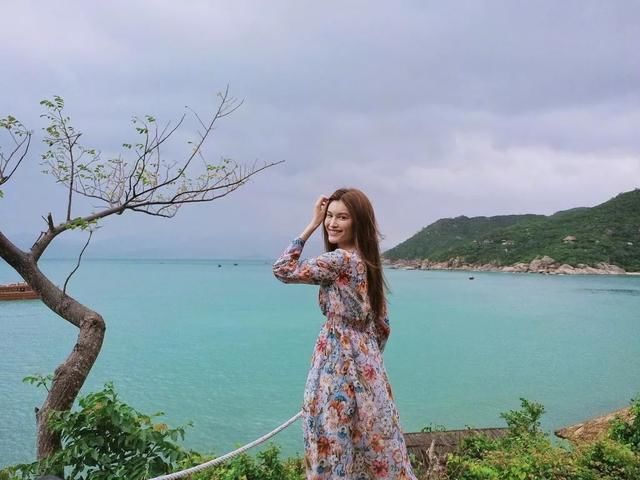 何穗好爱哑光唇，滋润没唇纹又质感爆棚！