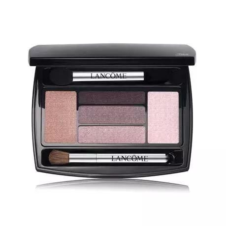 彩妆｜他的眼妆比黄子韬还妖艳！王一博做美妆博主C位出道吧~