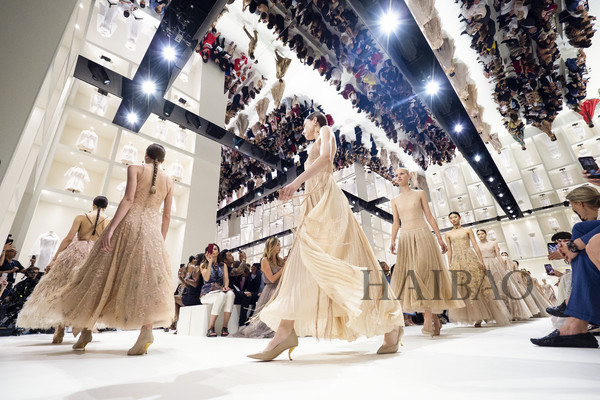 迪奥 (Dior) 二零一八秋冬高级订制系列