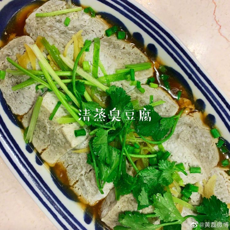  『老师』黄磊微博晒美食，引来上千万人围观，网友：黄老师你家还缺女儿吗