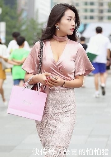  『位小姐姐』街头时尚小姐姐教你展现魅力