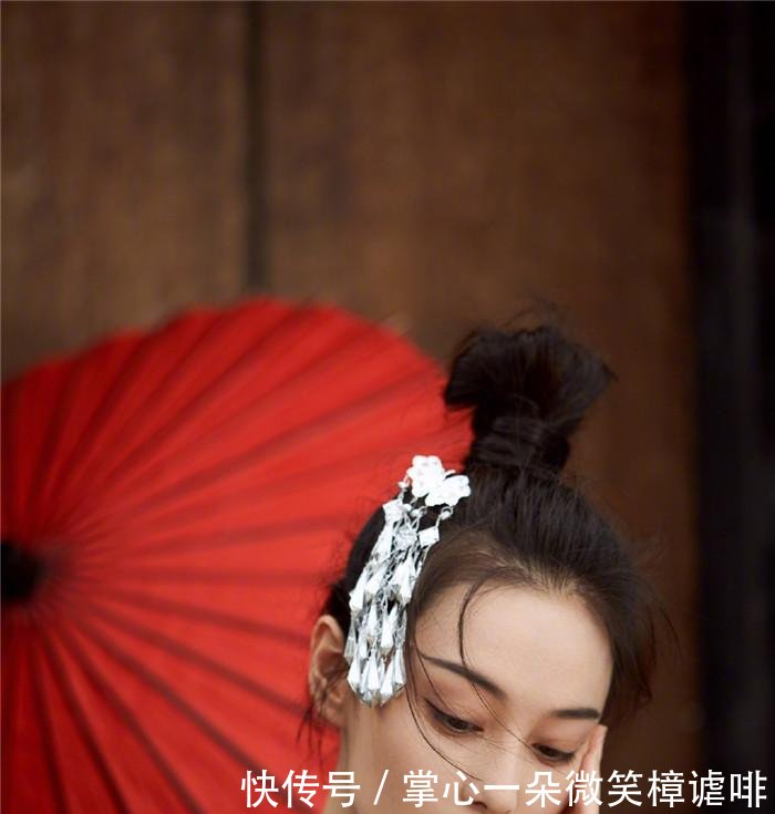 何洁自曝离婚前有新欢, 张馨予称知道实情, 网友 塑料姐妹情