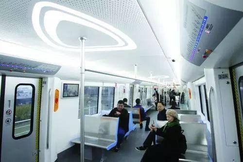 温州S1线最新体验：如何购票乘车？车厢长啥模样？