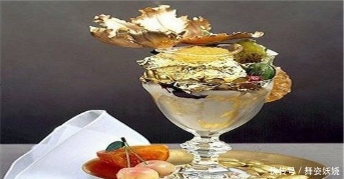 【饰品】各种奇葩奢饰品,第二个内衣你确定能穿最后一个连土豪都买不起