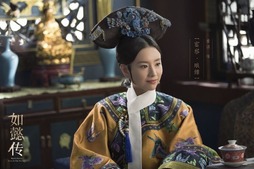  「早已」五个版本的富察皇后：秦岚洗白知画，董洁最美，而她早已归隐！