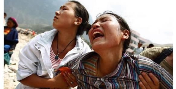 儿子去世儿媳接我过年,听到孙子说的话,我老泪