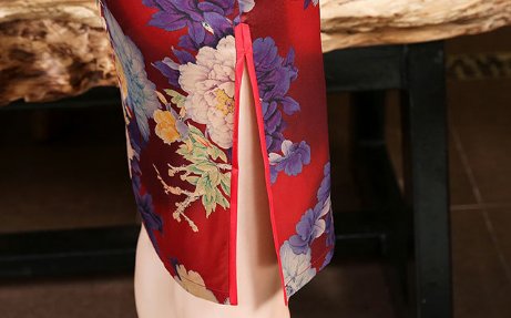 马上中秋!把衬衫全扔了,我们70后女人就得穿“旗袍裙”,美嫩