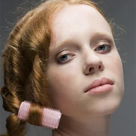 做头发，是冷烫发好，还是热烫发好?