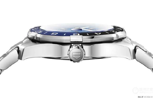  #蓝黑#TAG Heuer泰格豪雅推出竞潜系列GMT蓝黑圈腕表