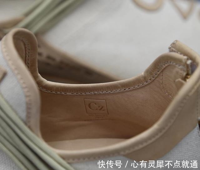  【有钱】为环保贡献力量！这双 adidas MND Hu 有钱也买不到