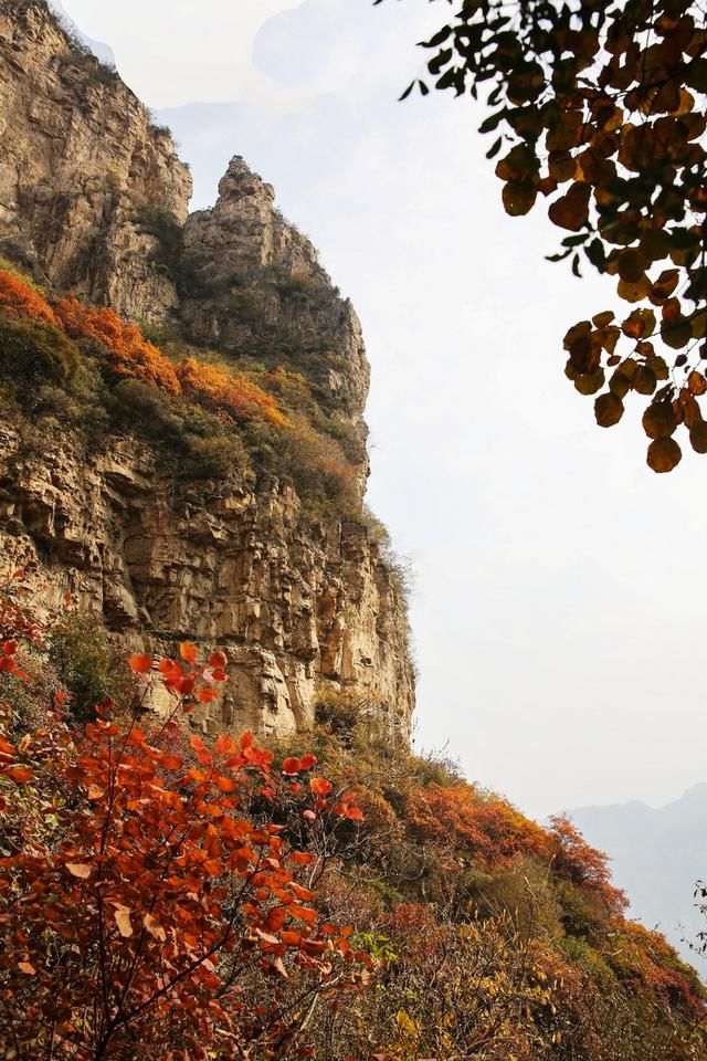 瑜伽山（草垛山）观弥勒赏红叶，融入自然亲近大地