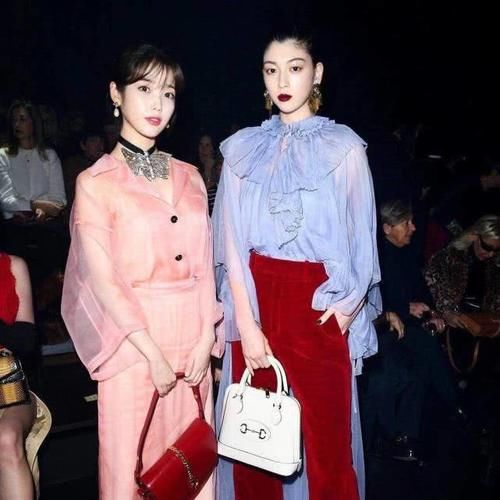  『气质』比卫衣毛衣都收起来，2020流行的“女神衣”长这样，时髦又百搭