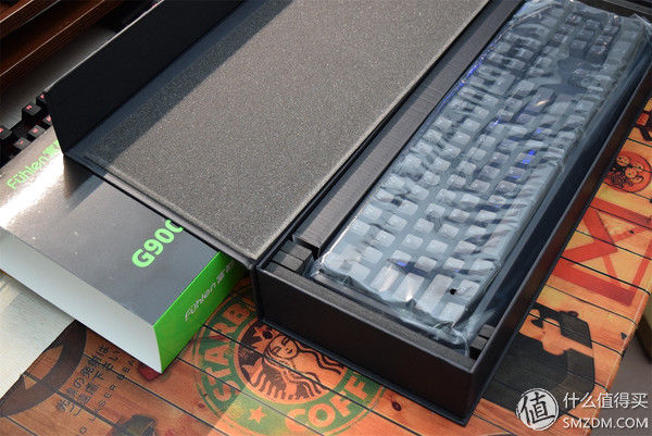 谁说机械键盘就一定吵闹?富勒G900S RGB静音红轴了解一下