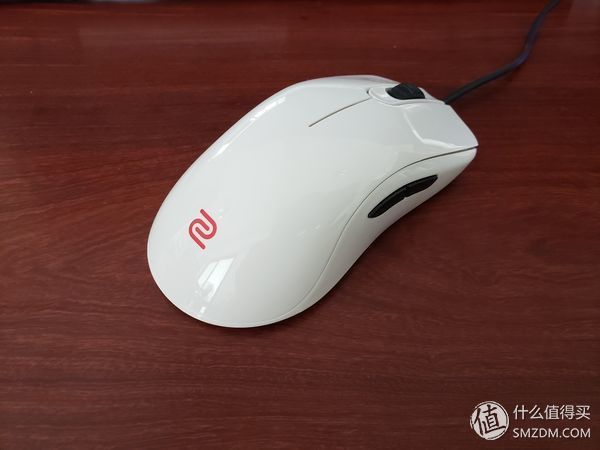 电脑装机:3A平台，R6机箱，ROG X399，海妖X72装机细节，附个人使用外设简略建议