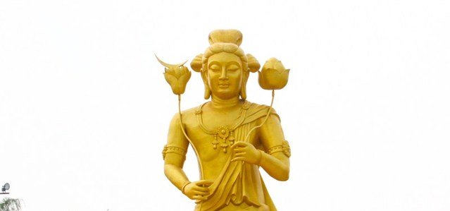 最豪华的寺庙，投资50亿建成，地下挖出2000件国宝