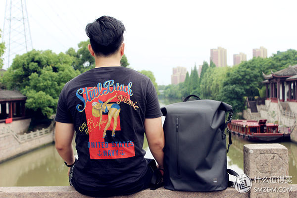 有容乃大--KNOMO CROMWELL 克伦威尔卷盖双肩包评测