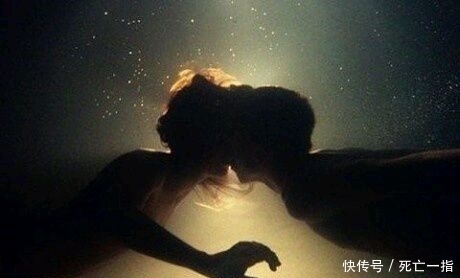  「思念」不是对方不知道你的思念，而是他知道却无所谓