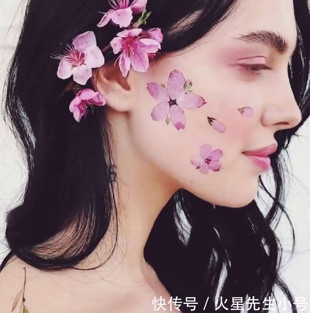 面部纹身，有一种我们可能都接受不了的惊艳