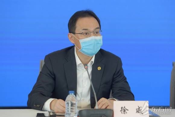  升高■境外疫情输入风险升高，上海浦东、虹桥机场对旅客实行封闭式转运