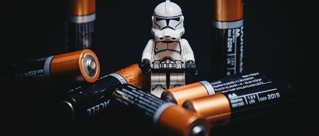 史上第一*ST股终于退市了,三年亏8亿业绩还造