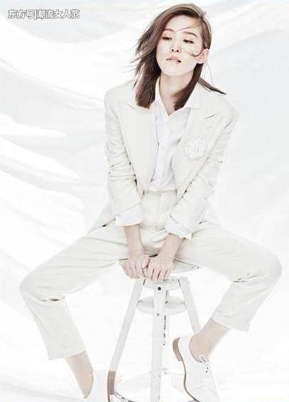 刘诗诗居然这样穿，看完下半身太抢眼，网友：气质还是女神级！