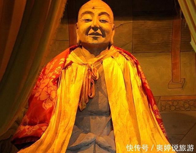 山西一神秘寺庙，庙中15座佛像，经专家鉴定是“包骨真身”