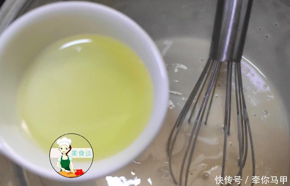  『蒸一蒸就好』蒸红糖糕时，只用面粉就错了，多加一种粉，Q弹蓬松，一次就成功！