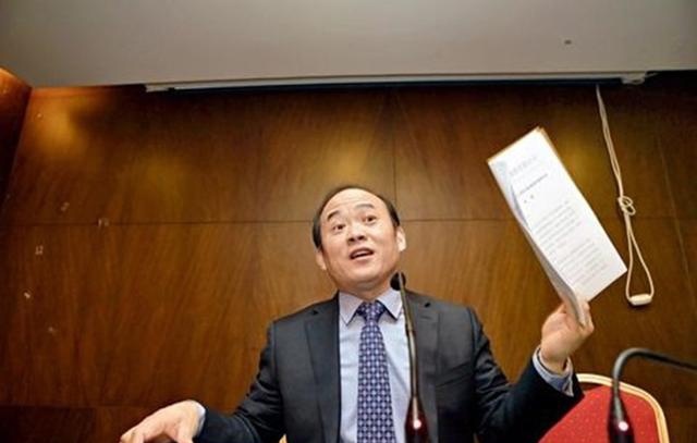 兰世立创业经历,白手起家到亿万富豪,沦为阶下囚后赚百亿跑路