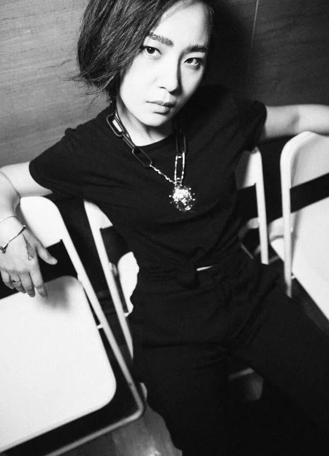 瘦20斤的周笔畅不输杨幂？别信“骨架大没法瘦”！