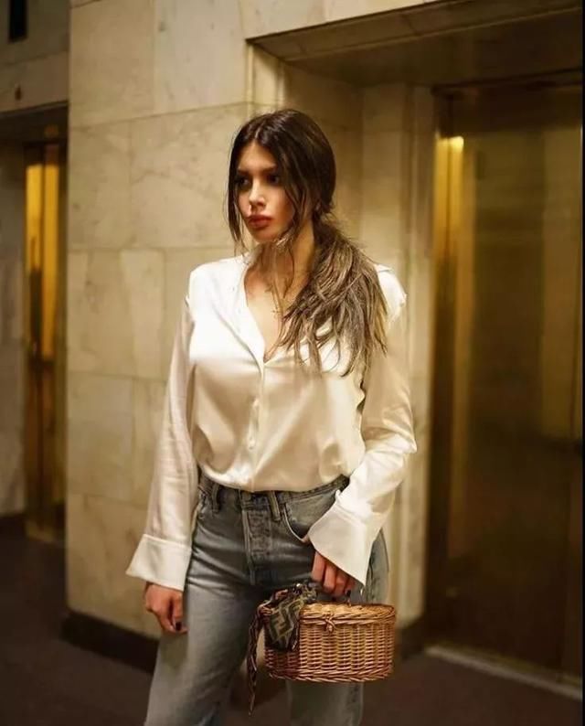 胸大的妹纸这样穿才会时髦高级又显瘦