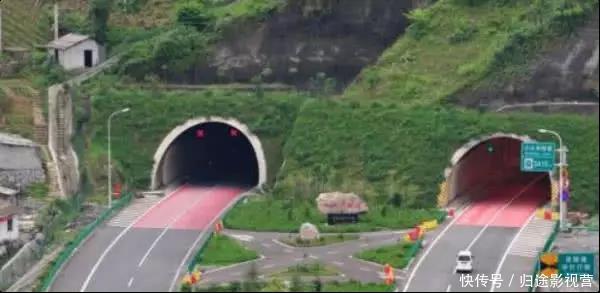 公安部提醒下个月起，车辆进入隧道只要没做这个动作，一律罚款２