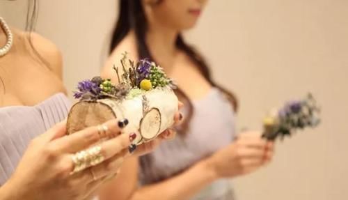 手工@DIY手工制作:用干花做的花艺作品,比鲜花还美!