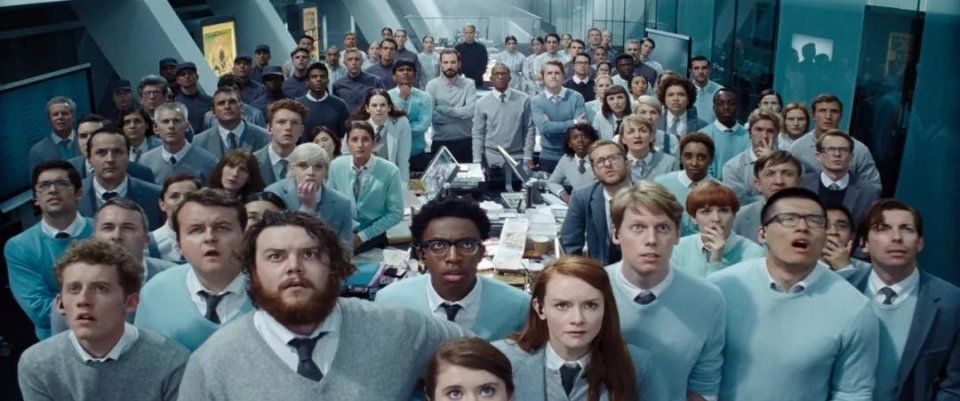 人人都想穿Thom Browne设计的灰西装，可你知道他的其他秘密吗