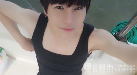 明星陈奕天自导碰瓷 网友称陈奕天和王宝强世界欠你们两座奥斯卡